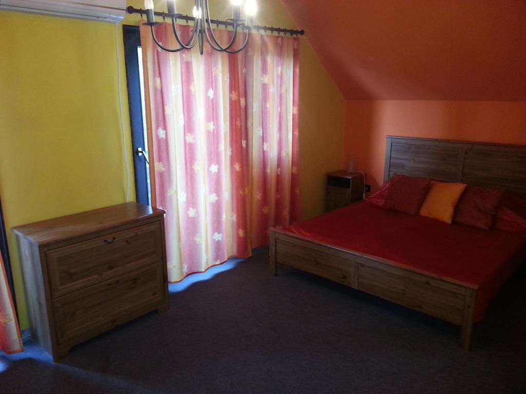 Nador Apartman Apartment Balatonlelle Cameră foto