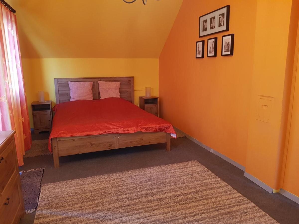 Nador Apartman Apartment Balatonlelle Exterior foto